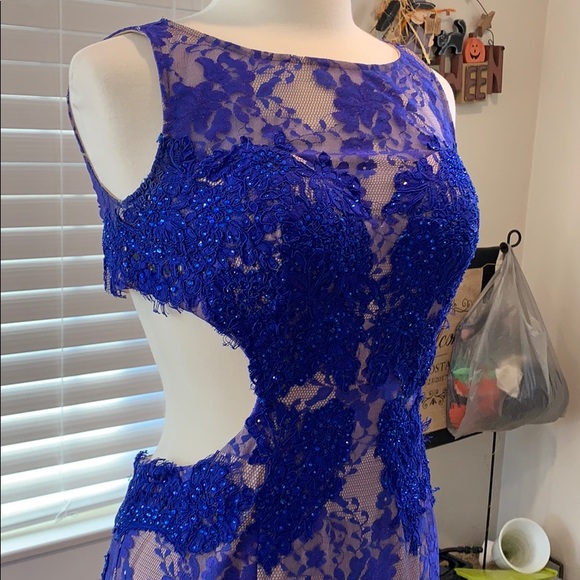 Jovani sz 8 prom gown royal blue with train - Picture 2 of 8